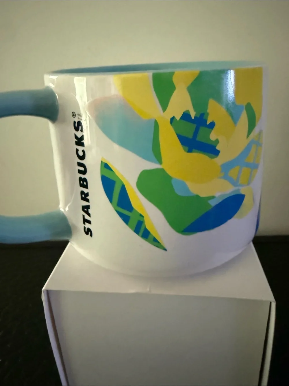 Citrus Floral Coffee Ceramic Mug Starbucks Yellow Blue 14oz Pre-Owned